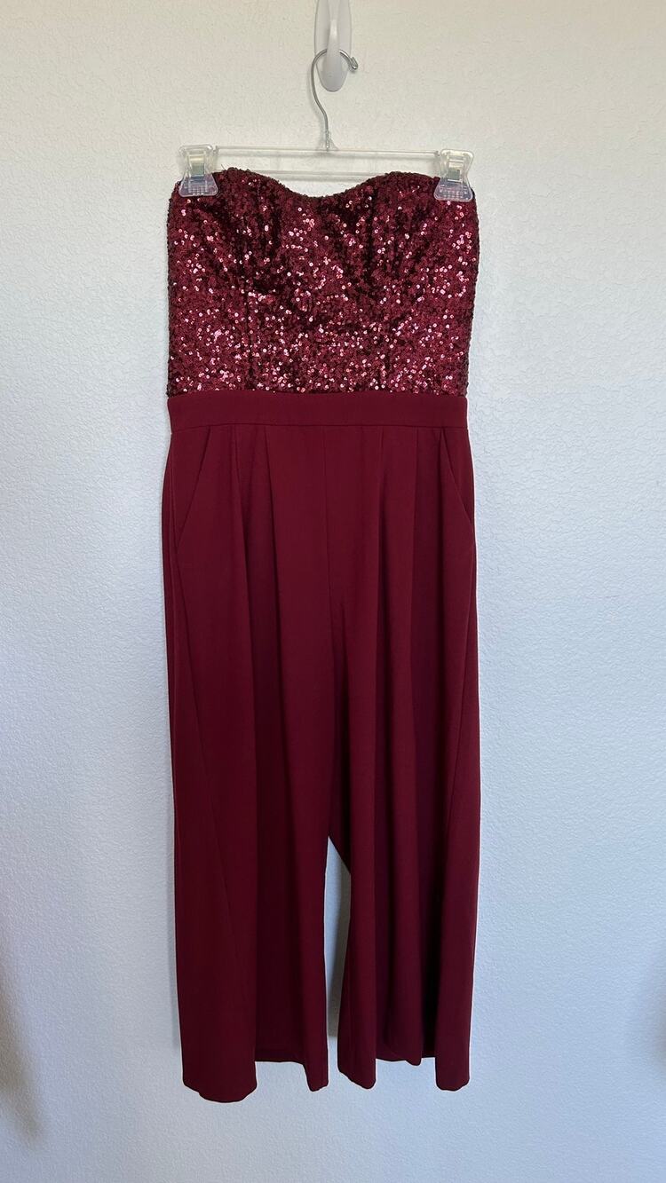 Gianni Bini Burgundy Strapless Sequin Palazzo Pants Romper - M